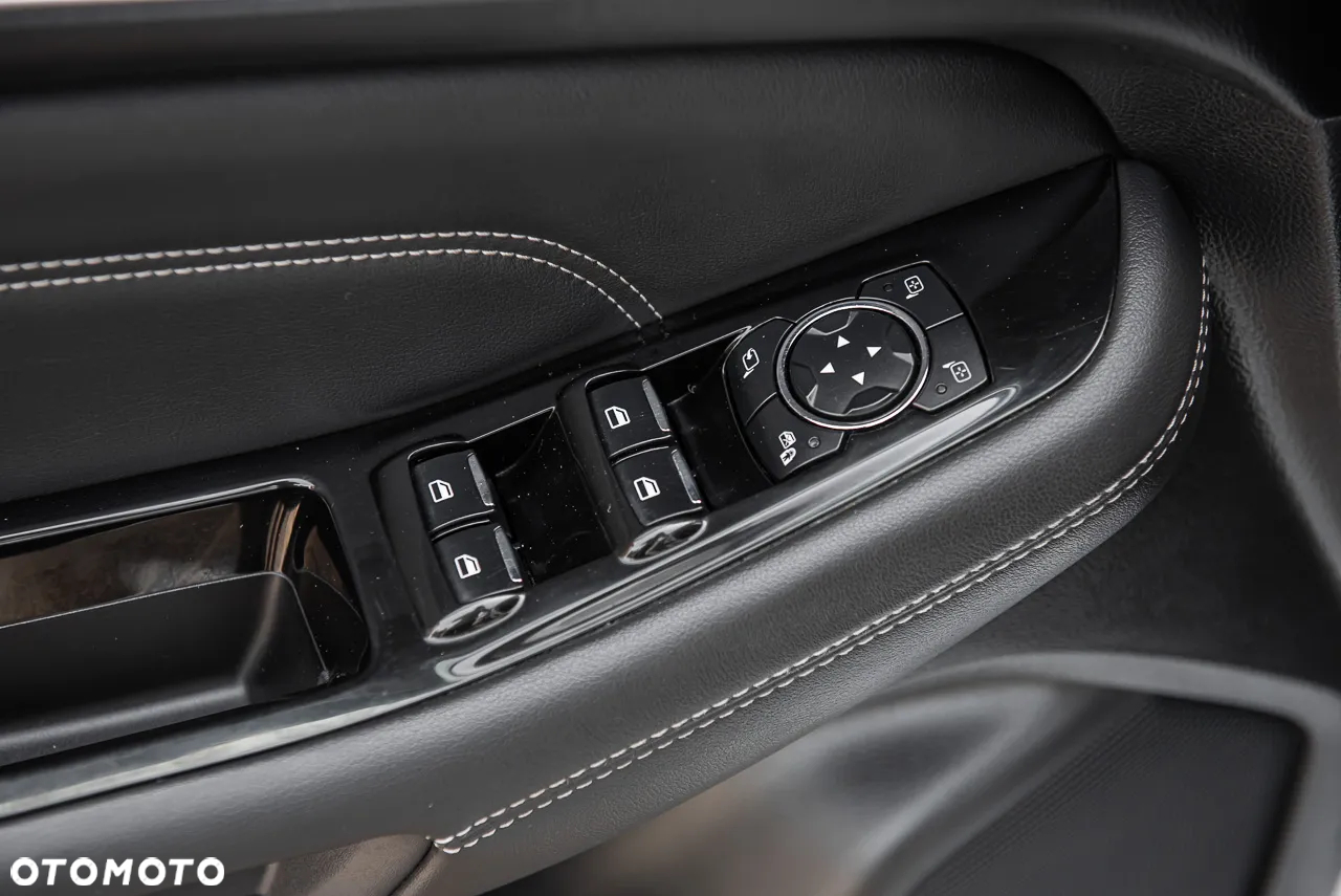 Ford S-Max 2.0 TDCi ST-Line PowerShift - 17