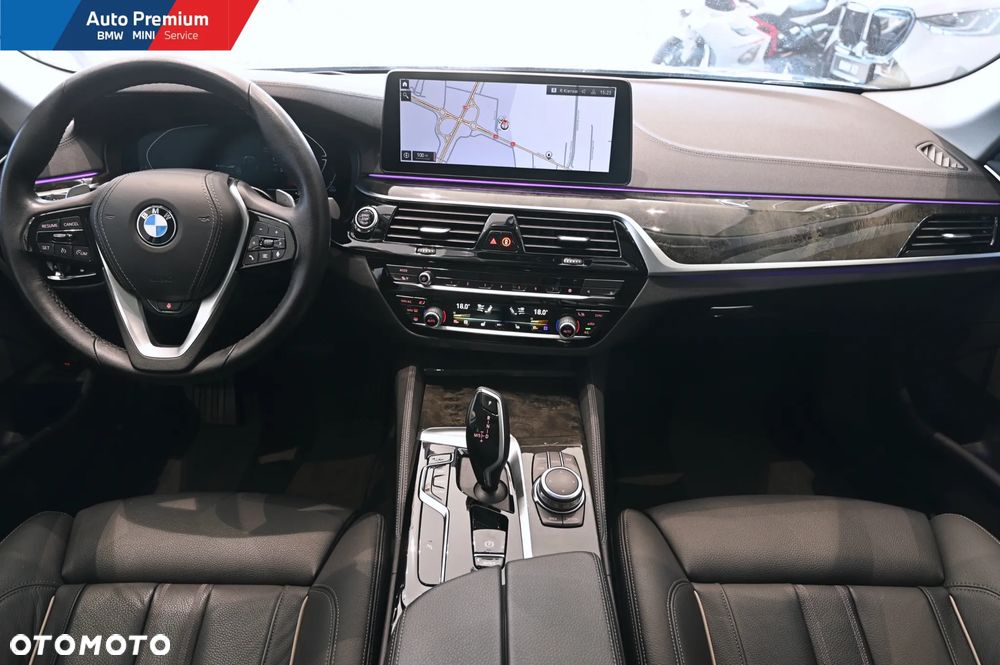 BMW Seria 5 540i xDrive mHEV Luxury Line - 14