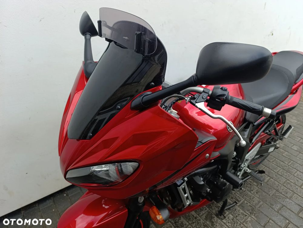 Yamaha FZ6 - 12
