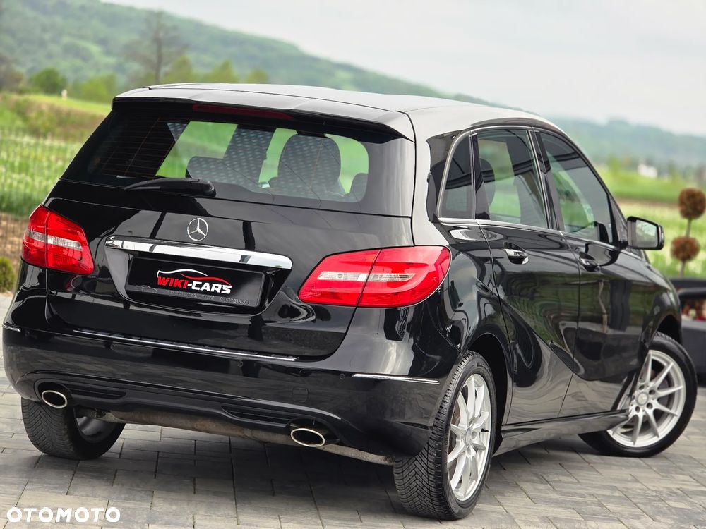 Mercedes-Benz Klasa B 180 BlueEFFICIENCY Edition Style - 16