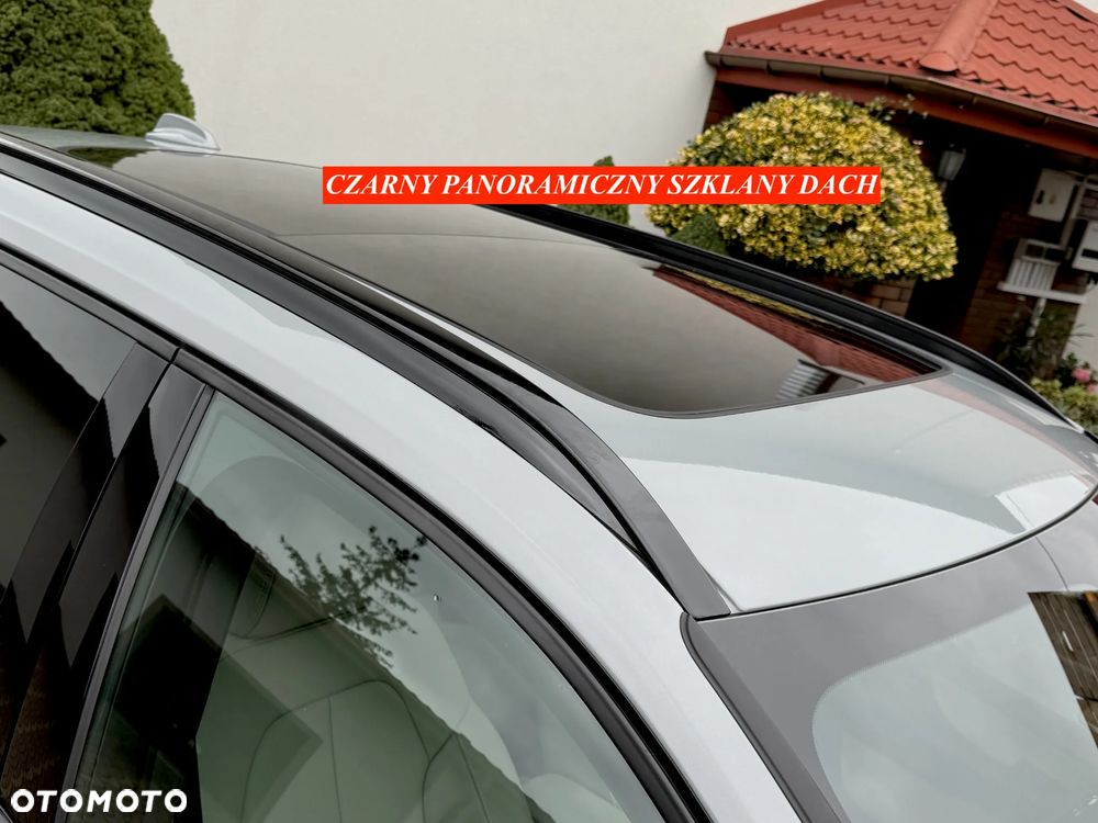 Volvo XC 40 B3 B DKG Plus Dark - 32