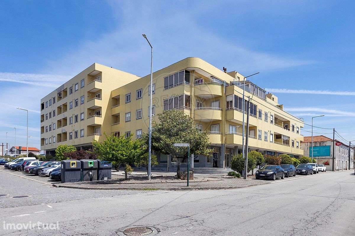 Apartamento T4 para venda - Grande imagem: 3/32