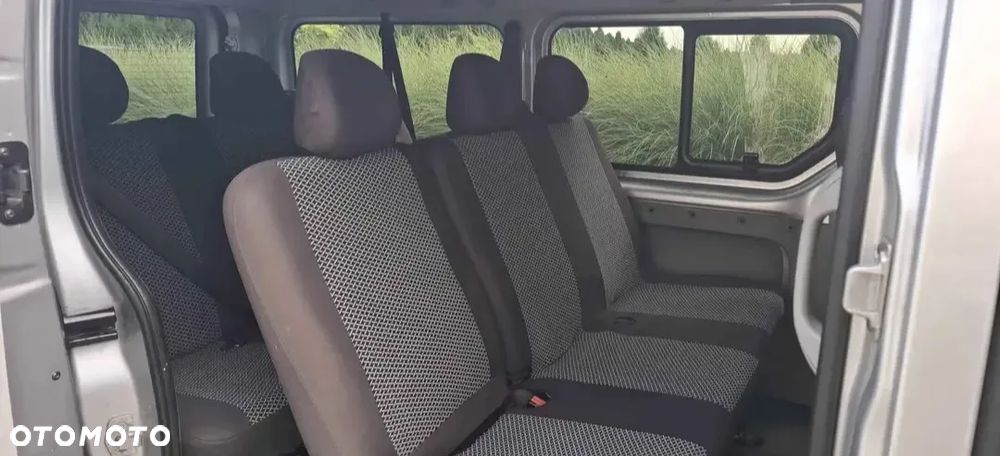 Renault Trafic - 9