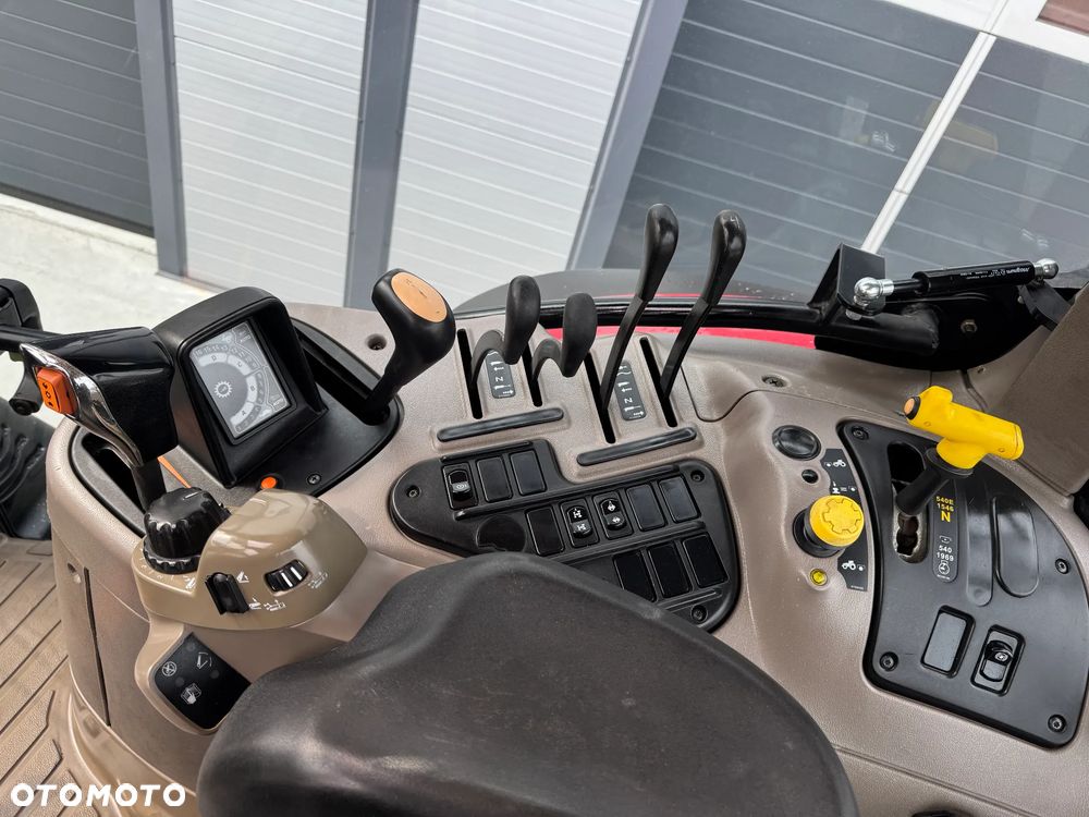 Case IH MAXXUM 140 4x4 z Turem Rok 2012 - 16