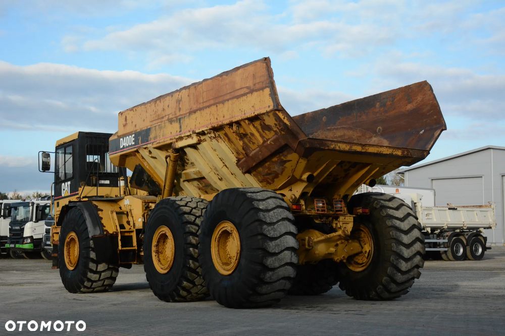 Caterpillar D400E / 1998r / 24190h / Opony 95% / Grzana paka - 10