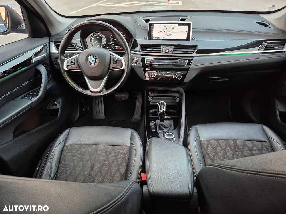 BMW X1 xDrive20d Aut. Sport Line - 8