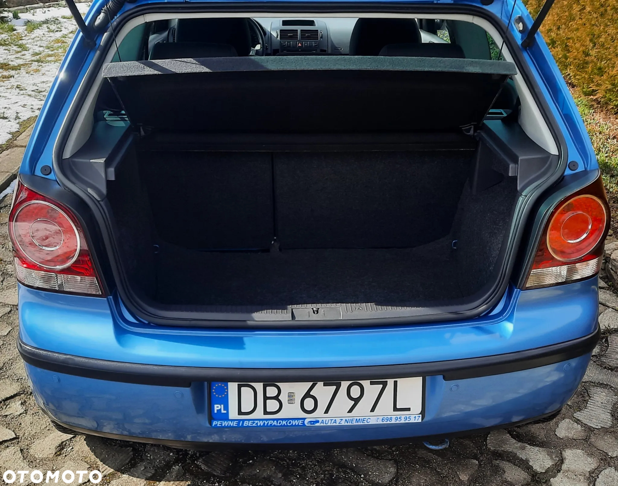 Volkswagen Polo 1.2 Tour Edition - 12