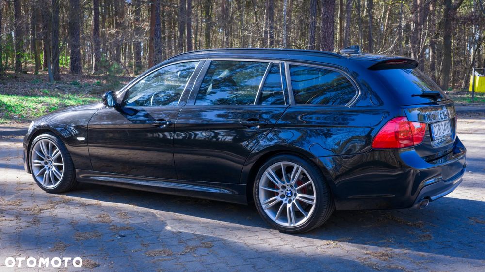 BMW Seria 3 ver-320d-dpf - 8