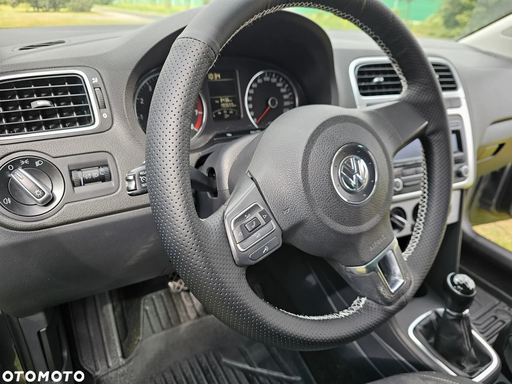 Volkswagen Polo 1.2 MATCH - 22