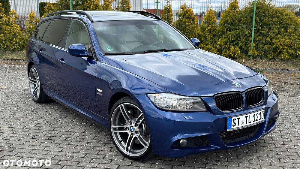 BMW Seria 3 330d xDrive DPF Edition Sport - 12