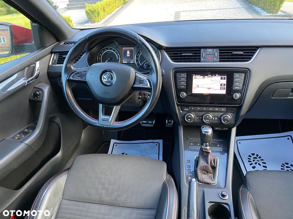 Skoda Octavia 2.0 TDI RS DSG - 6