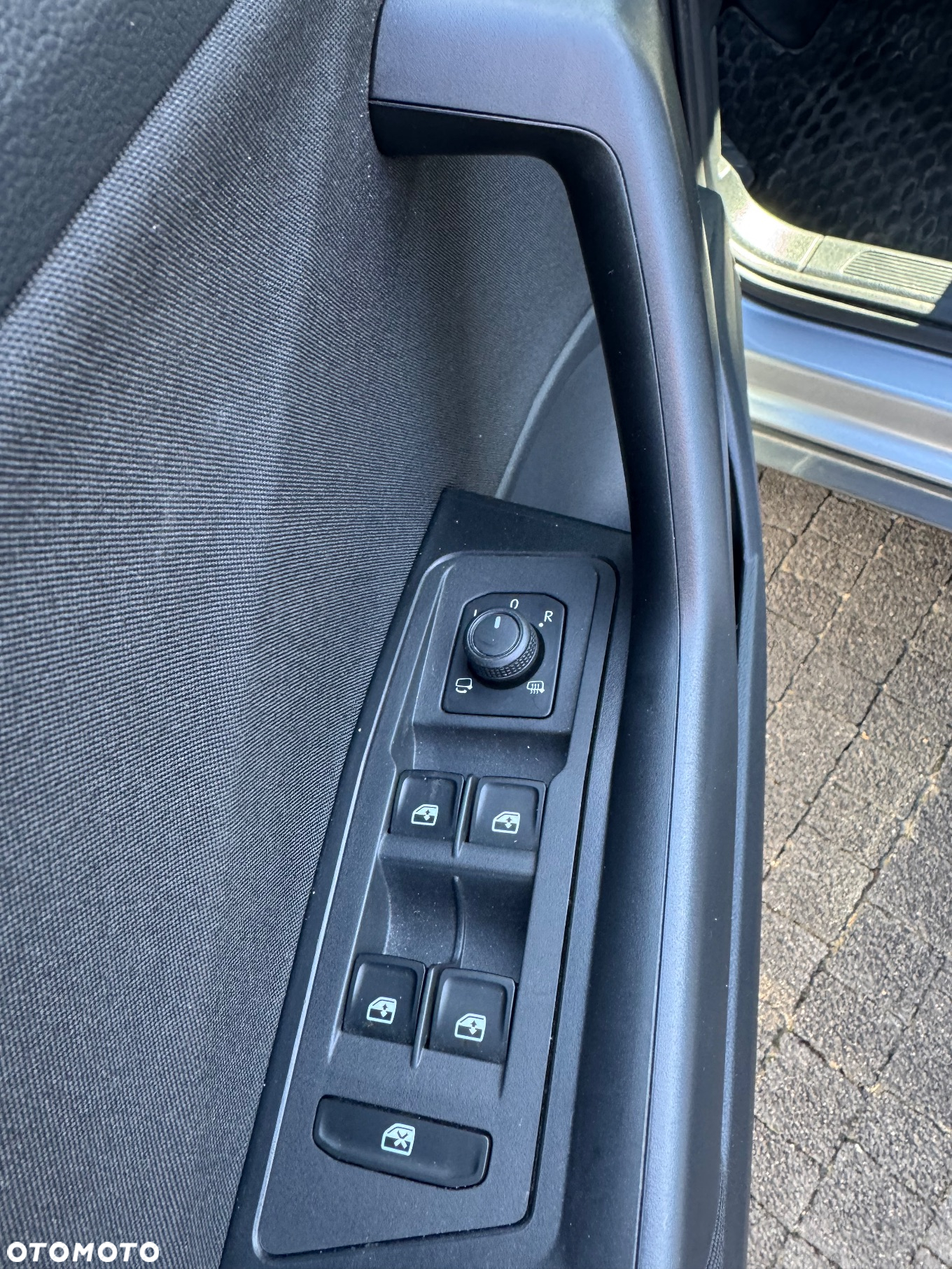 Volkswagen T-Roc 1.5 TSI Life DSG - 15