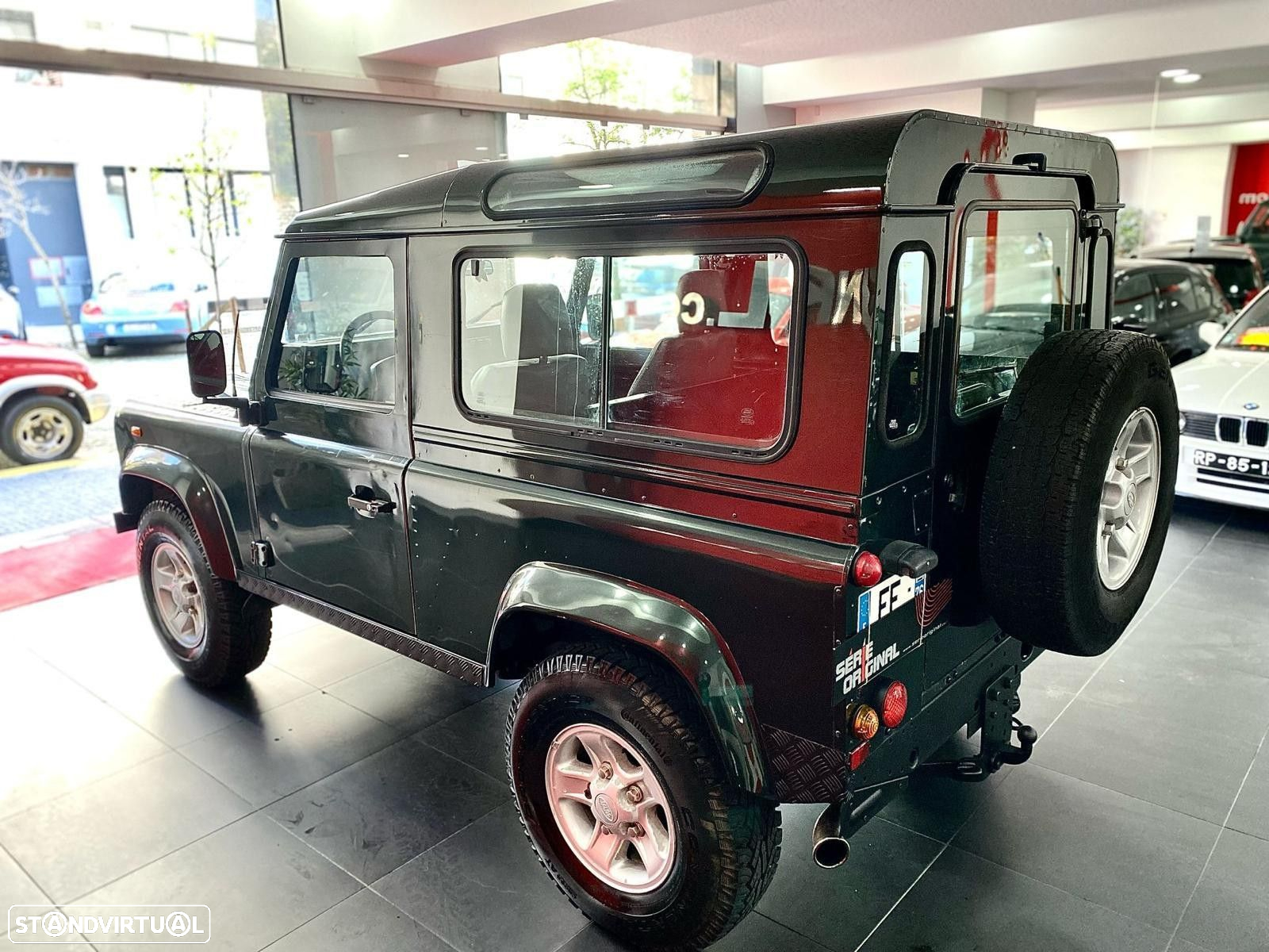 Land Rover Defender 90 2.5 TD5 Metal Top - 9