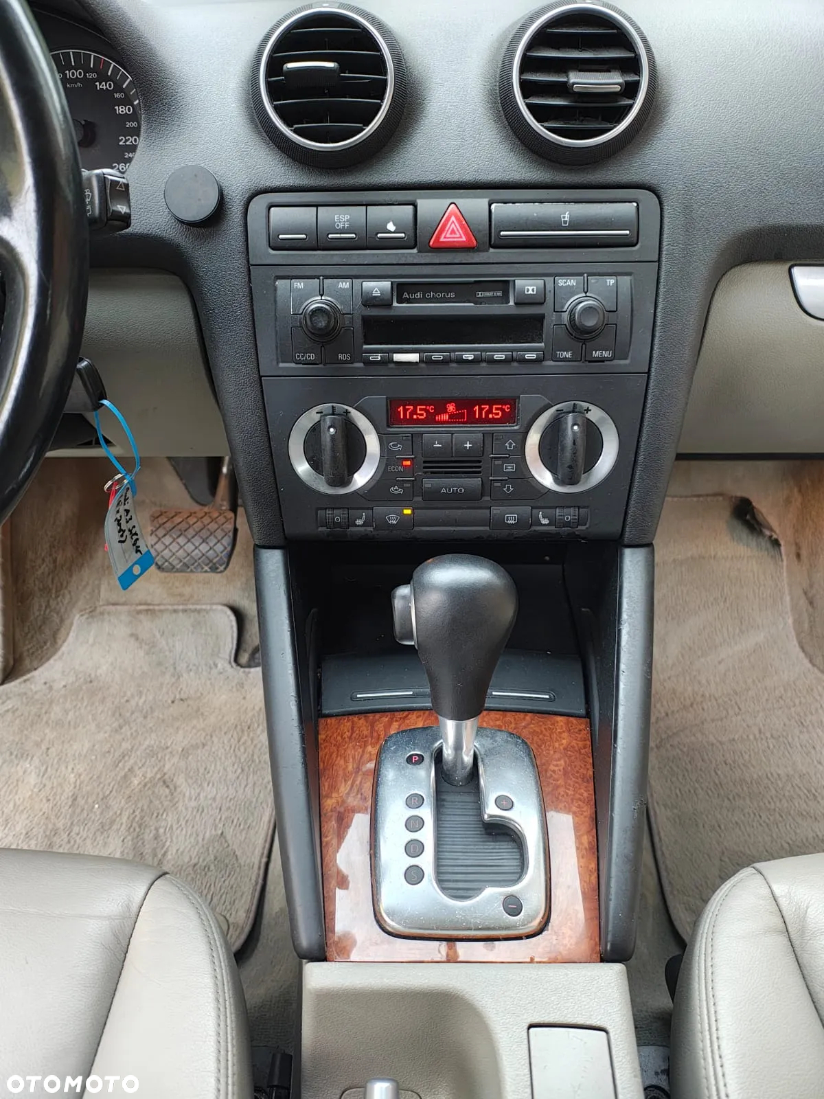 Audi A3 1.6 Ambiente - 33
