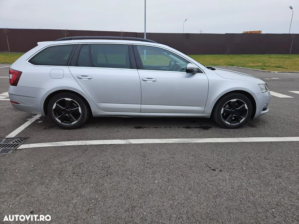 Skoda Octavia 2.0 TDI DSG Style - 14