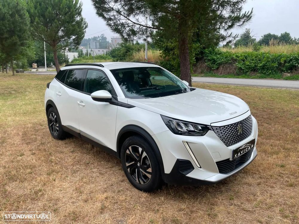 Peugeot e-2008 Allure - 6