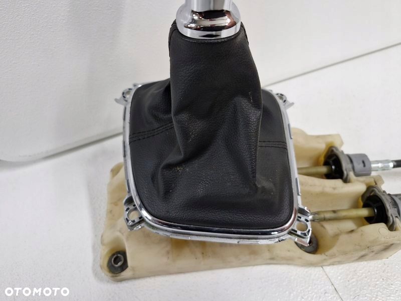 KIA CEED II 1.4 CRDI GAŁKA LEWAREK WYBIERAK ZMIANY BIEGÓW LINKI 43700-A2910 - 9