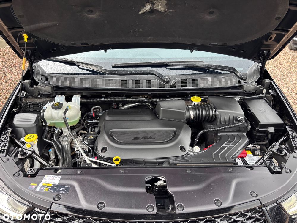 Chrysler Pacifica - 13