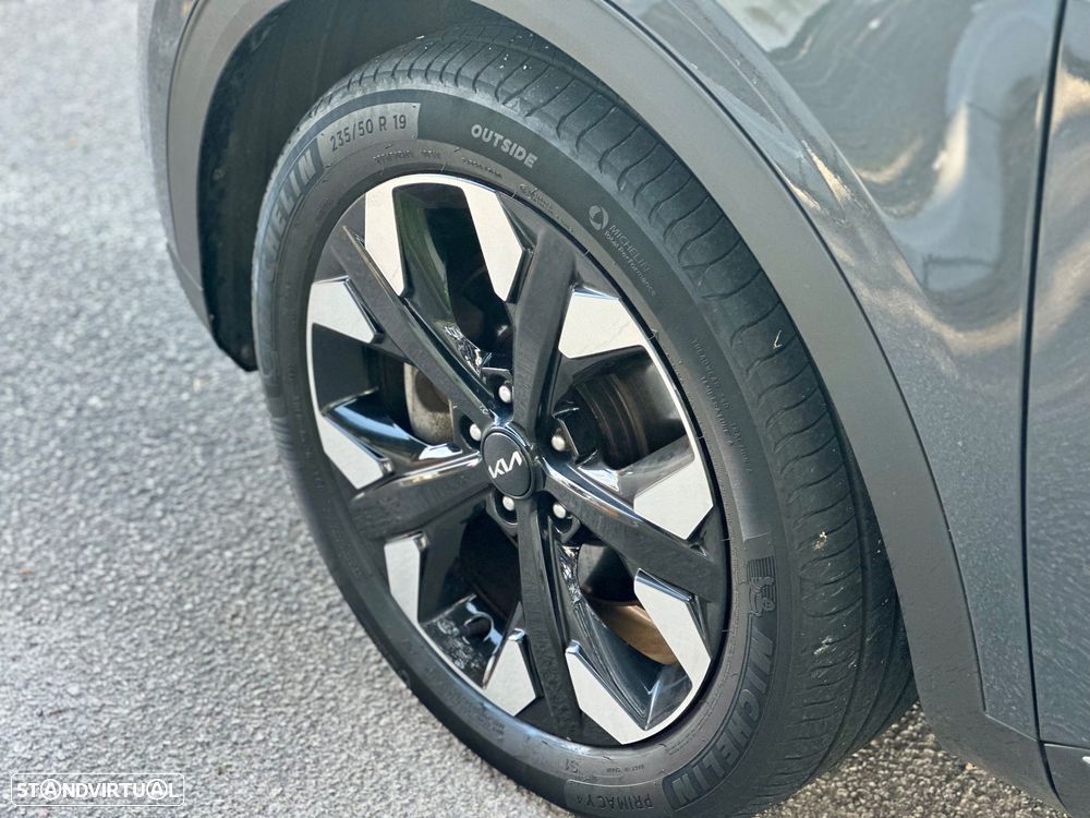 Kia Sportage 1.6 T-GDI AWD Base - 14