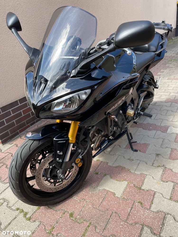 Yamaha FZ8 - 1