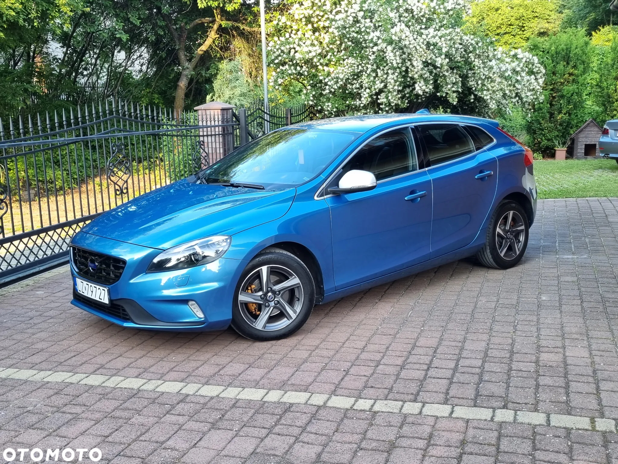 Volvo V40 D2 Drive-E R-Design Kinetic - 5
