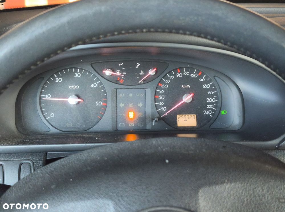 Renault Laguna 1.9 dCi Dynamique - 5