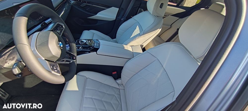 BMW Seria 5 - 12