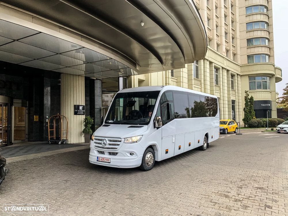 Mercedes Benz Sprinter 819 - 4