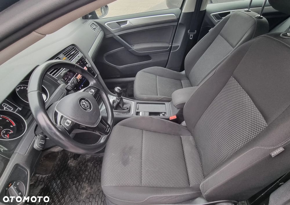 Volkswagen Golf 1.0 TSI Trendline - 11