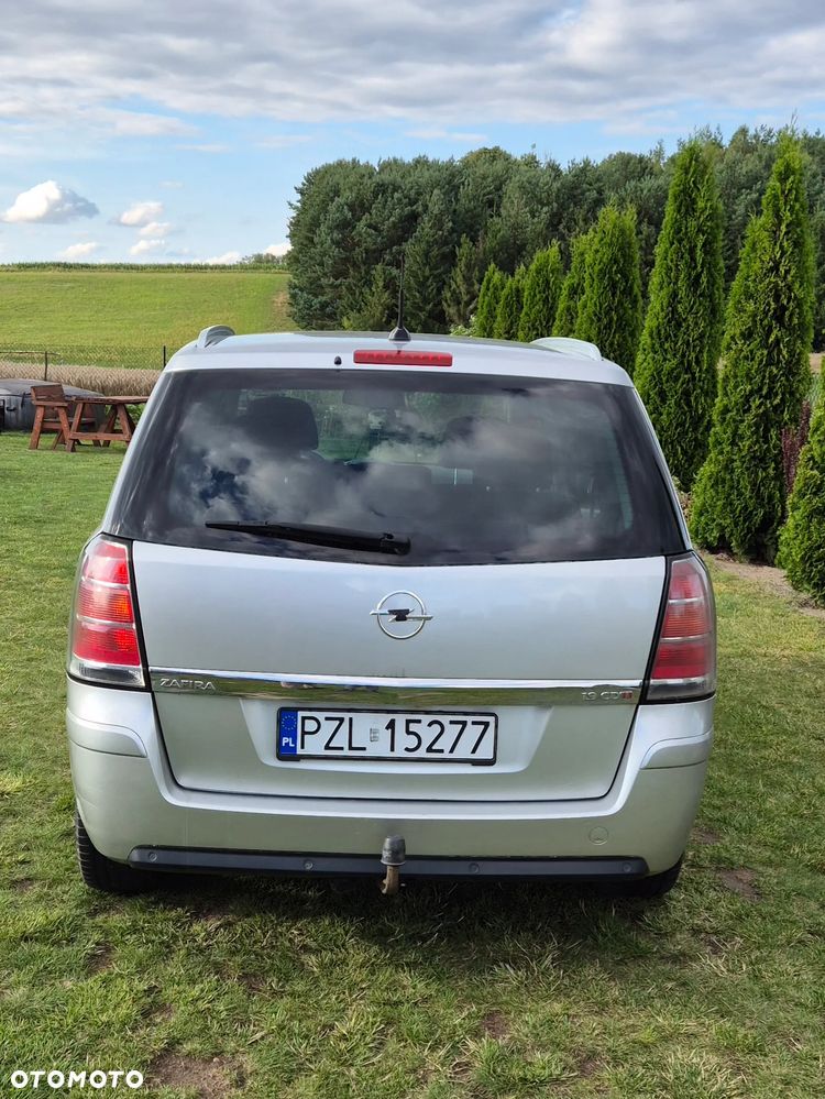 Opel Zafira 1.9 CDTI Cosmo - 9