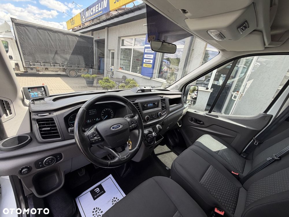 Ford Transit Trend - 15