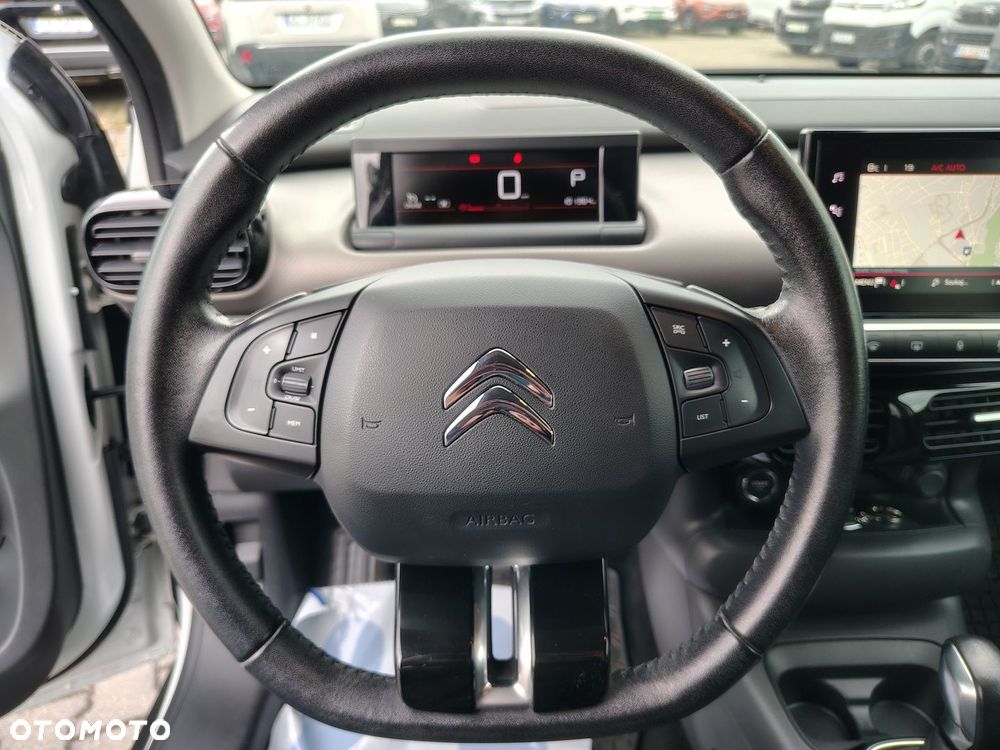 Citroën C4 Cactus 1.2 PureTech Shine S&S EAT6 - 17