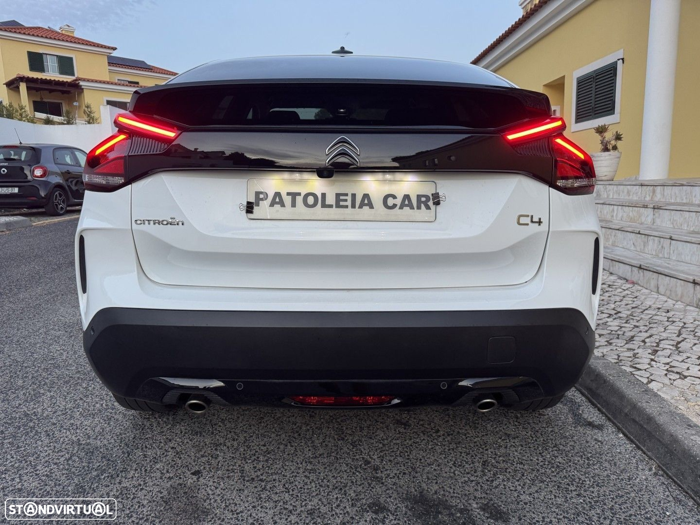 Citroën C4 1.2 PureTech Shine Pack EAT8 - 13