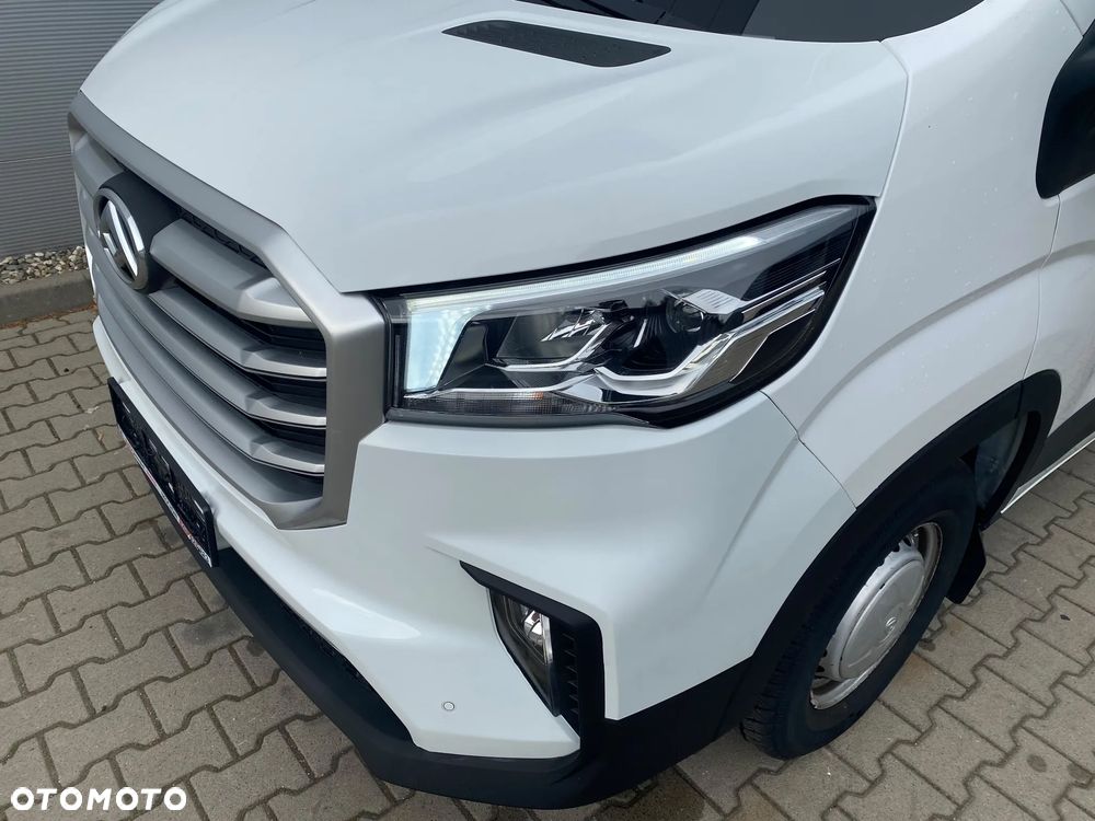 Maxus DELIVER 9 L2H2 - 18