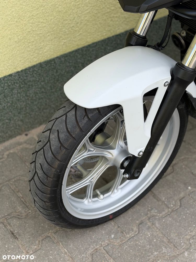 Honda NC - 29