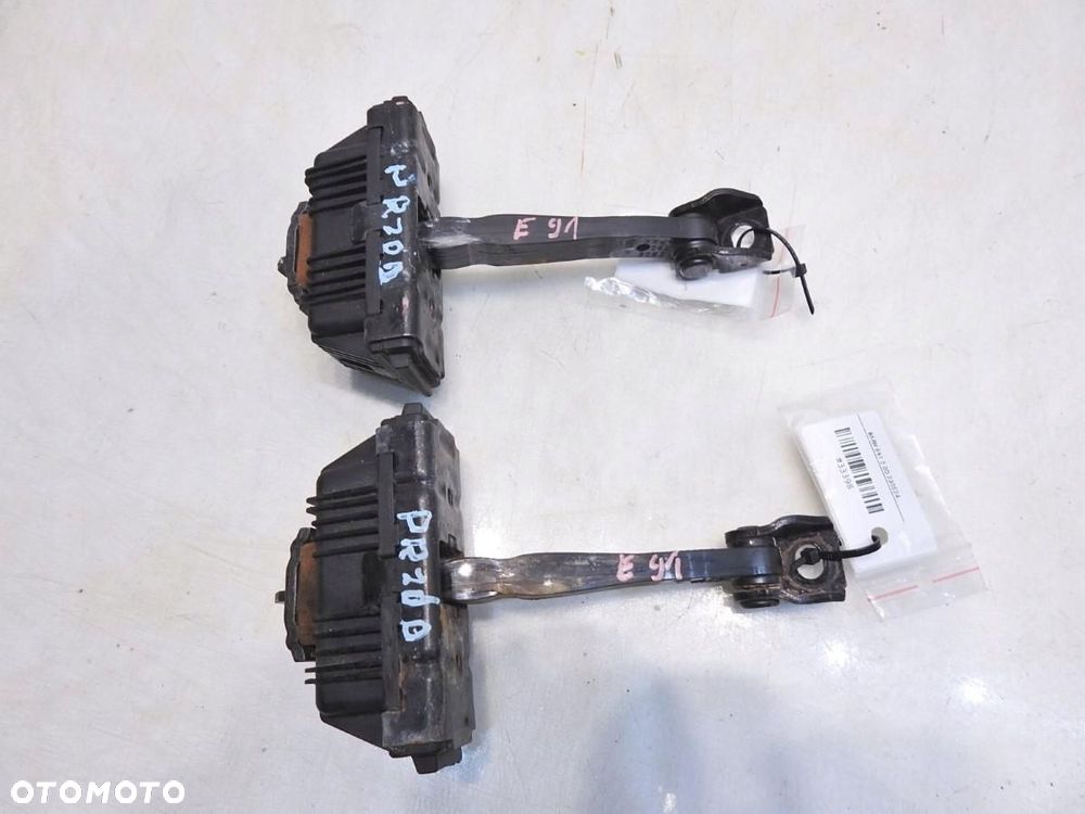 OGRANICZNIK DRZWI PRZÓD BMW 3 E91 7176807 - 3