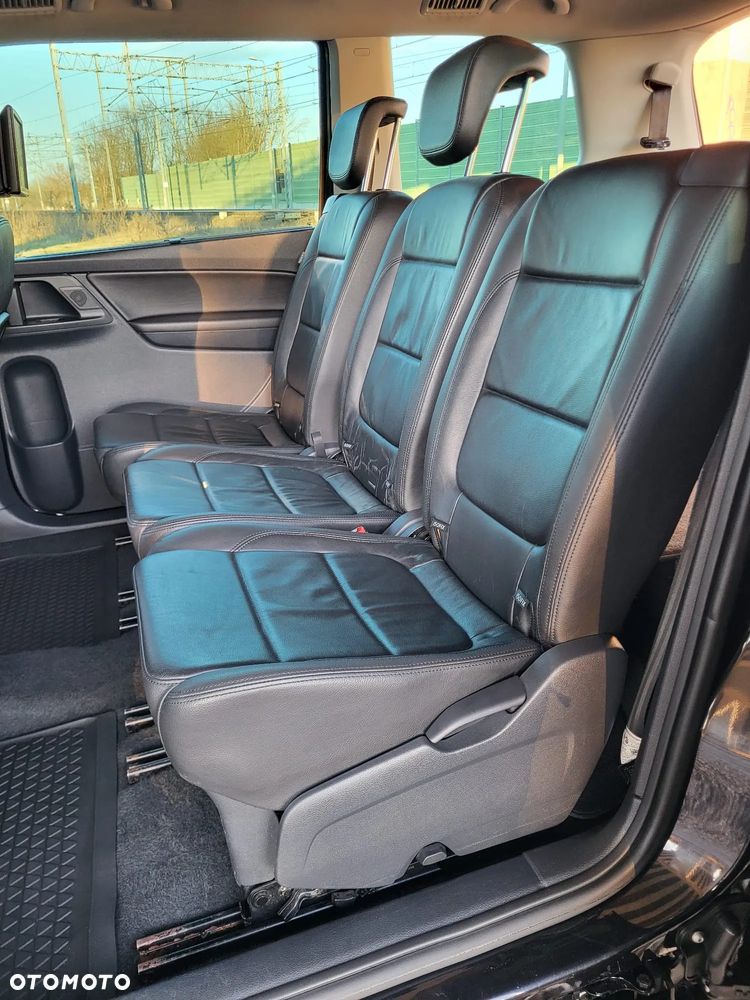 Volkswagen Sharan 2.0 TDI Highline DSG - 12