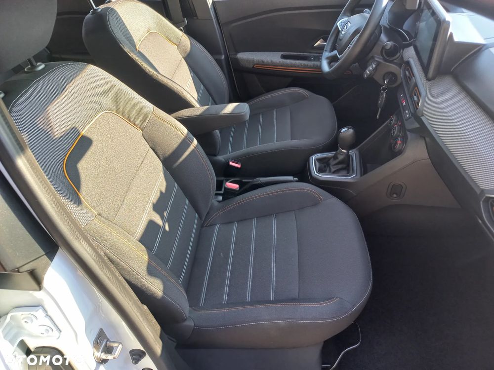 Dacia Sandero Stepway TCe 90 CVT Journey - 25