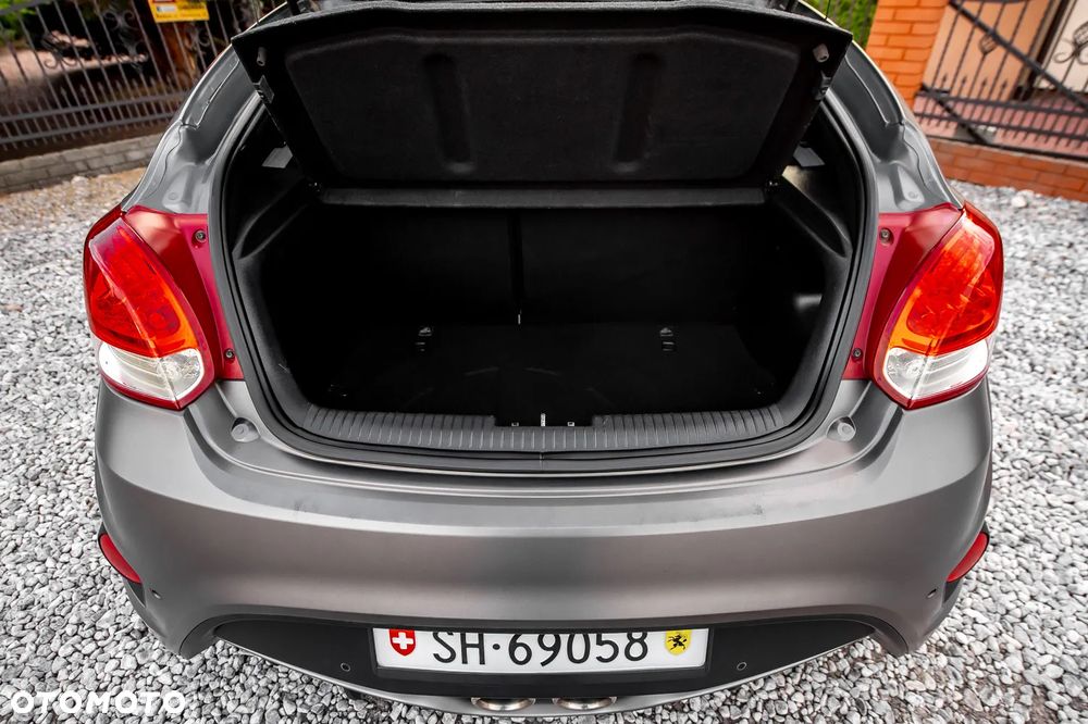 Hyundai Veloster 1.6 Turbo Premium - 14