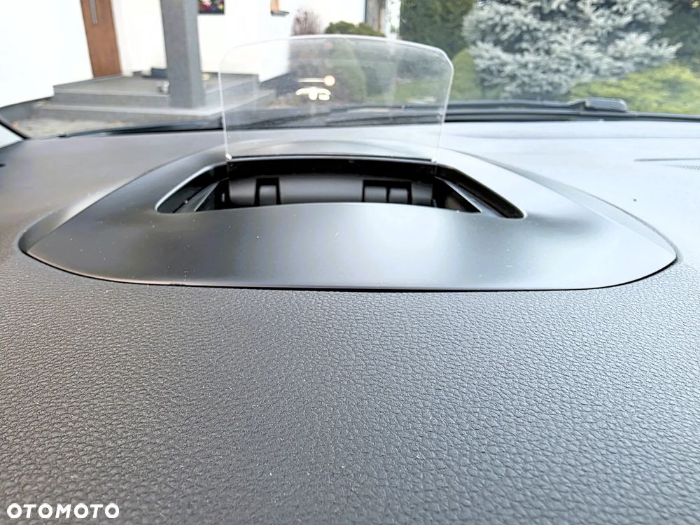 Renault Scenic BLUE dCi 120 EDC BOSE EDITION - 23