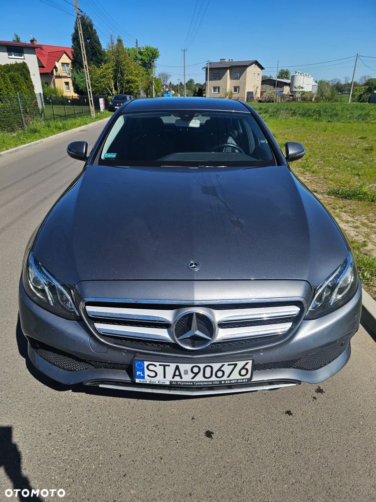 Mercedes-Benz Klasa E 220 d 9G-TRONIC - 1