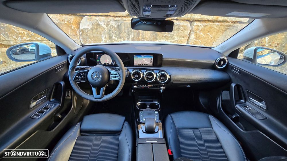 Mercedes-Benz CLA 250 - 10