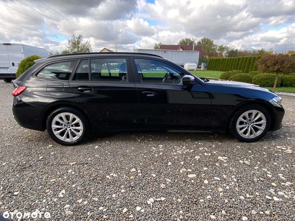 BMW Seria 3 318d Business Edition - 4