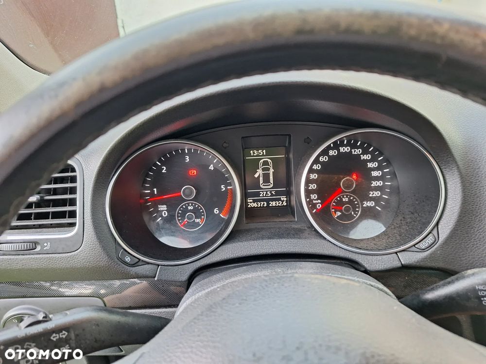 Volkswagen Golf 1.6 TDI BlueMot Comfortline - 4