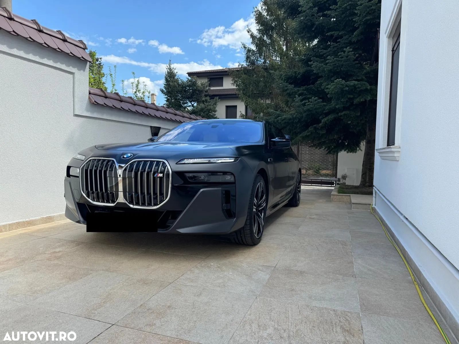 BMW Seria 7 750e xDrive AT PHEV - 1