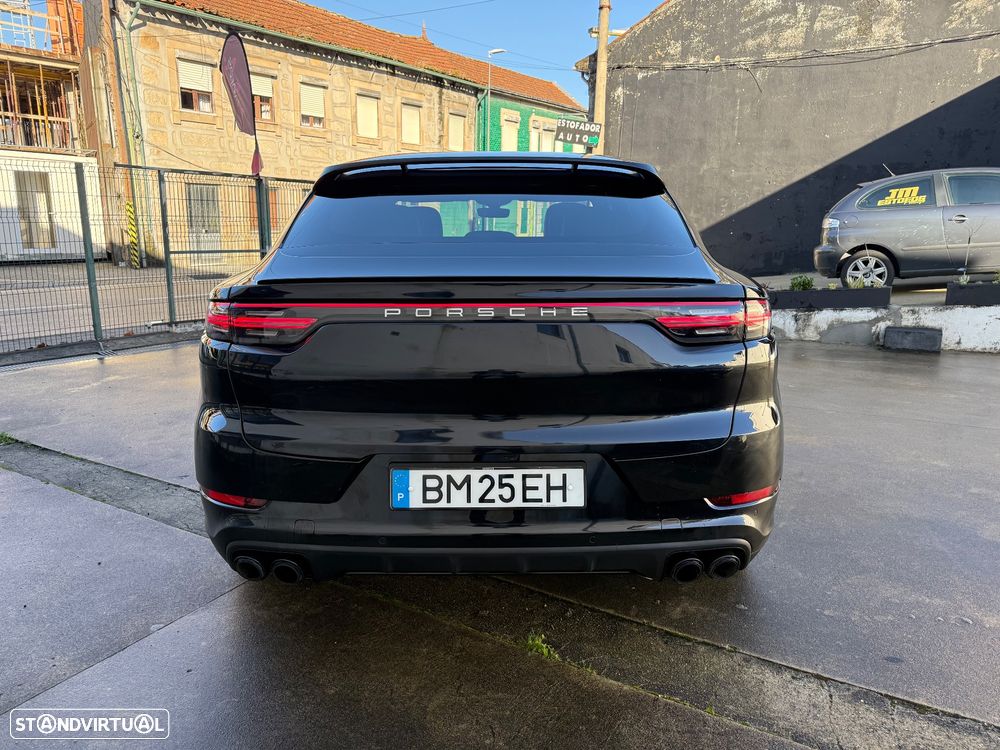 Porsche Cayenne Coupé - 12