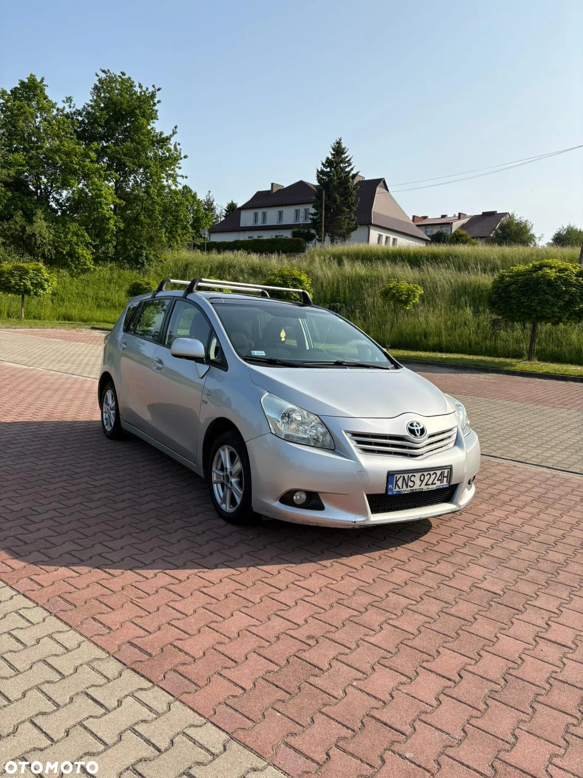 Toyota Verso 2.0 D-4D Sol plus 7os - 8