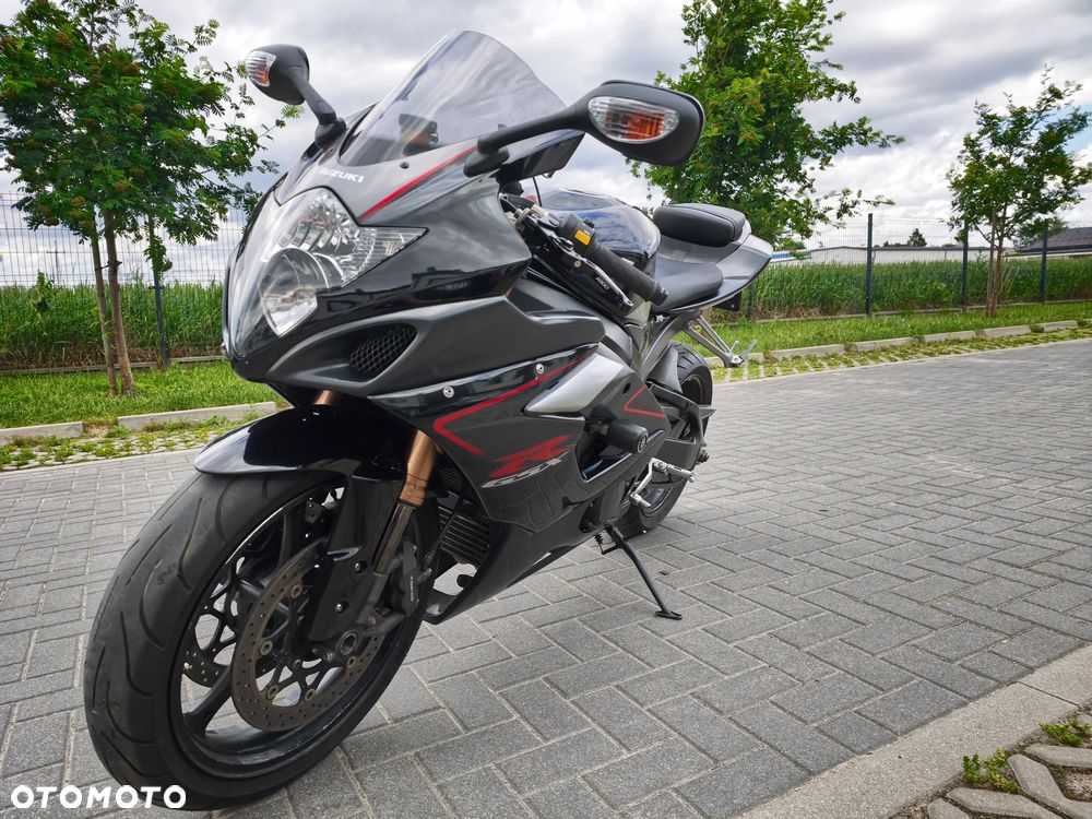 Suzuki GSX-R - 12