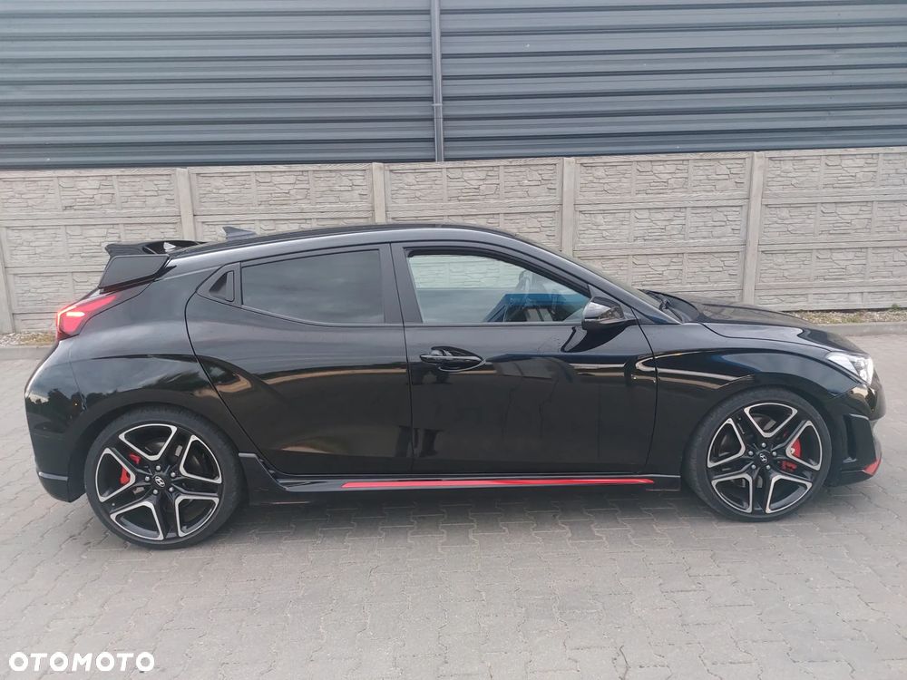 Hyundai Veloster - 18