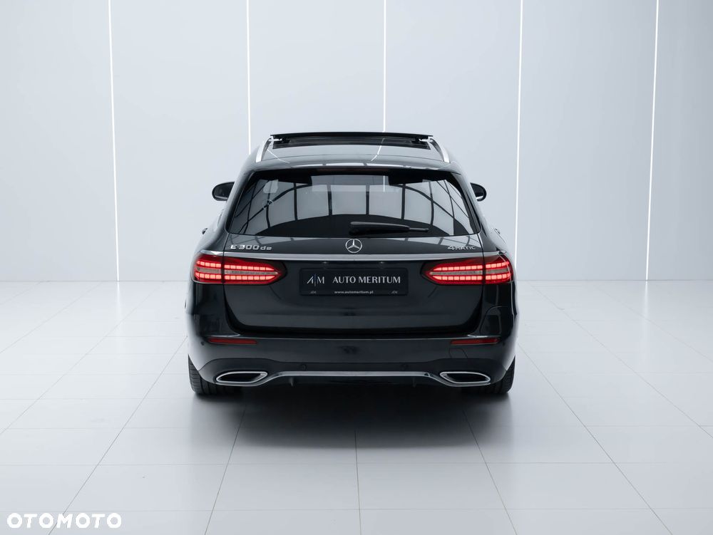 Mercedes-Benz Klasa E 300 de PHEV 4-Matic Avantgarde 9G-Tronic - 12